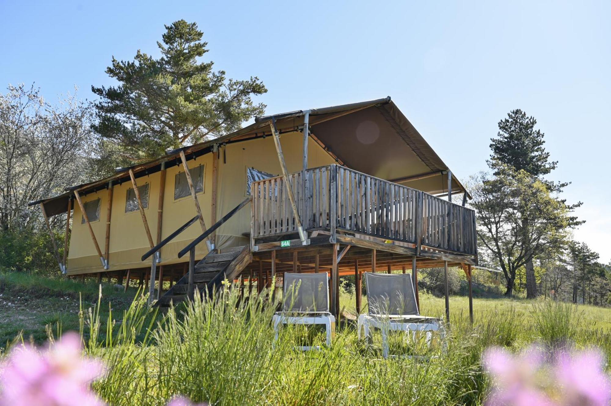 Camping Rcn Les Collines De Кастеллан Номер фото