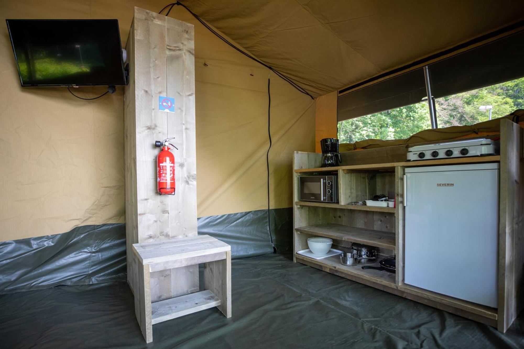 Camping Rcn Les Collines De Кастеллан Номер фото